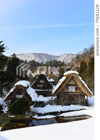 World heritage Shirakawago 75681129