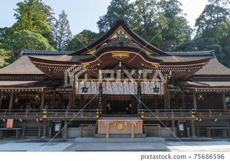 Main hall of Oomiwa Shrine (Yamanobe-no-michi, Nara Prefecture) 75686596