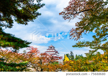 福島縣會津若松市Tsuruga城堡塔和秋葉 75688680