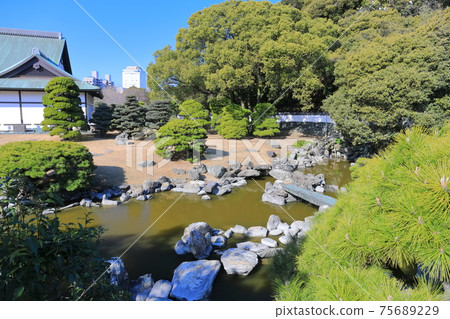 [Tokushima Prefecture] Tokushima Castle in fine weather Omotesando Garden 75689229