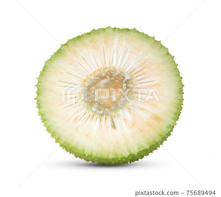 breadfruit on white background 75689494