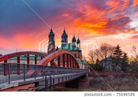 Poznan Cathedral at sunset, Poland Poznan Cathedral at sunset, Poland 75696586