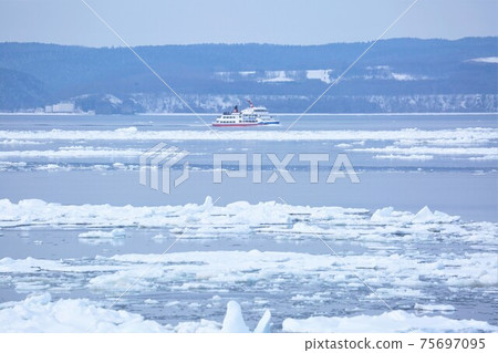 Drift ice 75697095