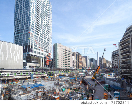 澀谷站櫻丘岡口重建工程(2021年3月) 澀谷站櫻丘岡口重建工程(2021年3月) 75702844
