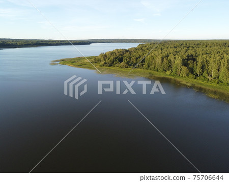 A body of water,view aerial  75706644