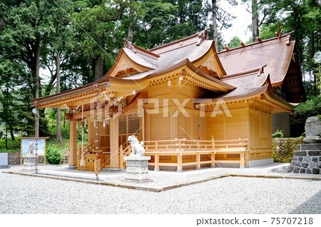 Mr. Asama, a world cultural heritage 75707218