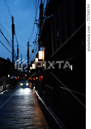 《Kyoto Prefecture》 Gion / Hanamikoji 75709534