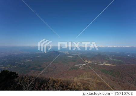《鳥取縣》大仙登山,大仙沖繩國家公園的秋景 《鳥取縣》大仙登山,大仙沖繩國家公園的秋景 75710708