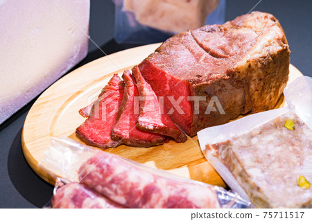 Roast beef meat dish backorder [image of hometown tax payment] 75711517