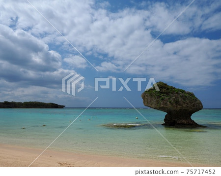 Okinawa Yomitan Village Nilai Beach 75717452