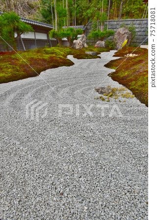 Japanese taste, stone garden 75718081