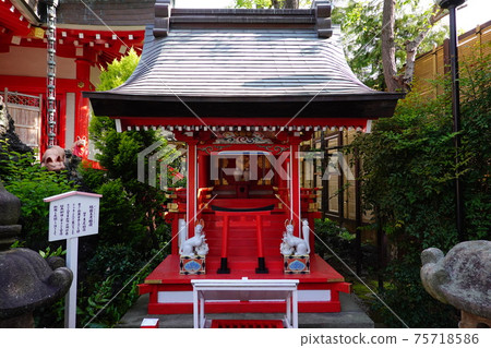 Keihin Fushimi Inari shrine 75718586