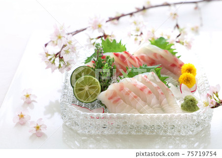 紅鯛魚生魚片生魚片櫻花 照片素材 圖片 圖庫