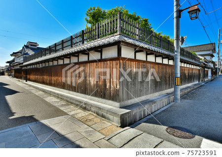 Town house in Teraiuchi Town Tondabayashi 75723591