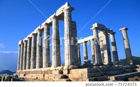 Parthenon temple  75724373