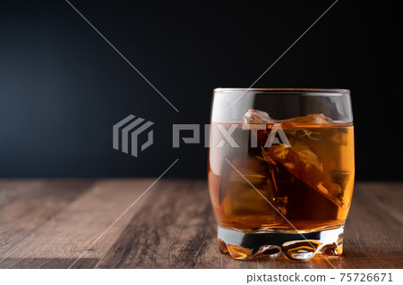 whisky 75726671