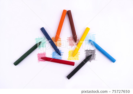 Multi colored  wax crayons 75727650