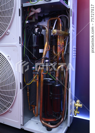 Hydraulic module of a modern air conditioner disassembled 75727817