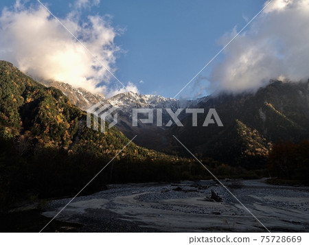 Kamikochi in autumn, Mt. Hotaka in the morning with cirrus 1 75728669