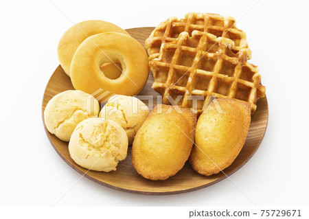 Baked confectionery wheat products Baked confectionery wheat products 75729671