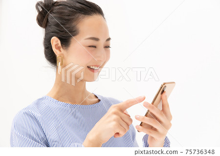 Female smartphone smartphone 75736348