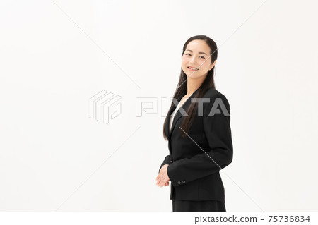 Business woman portrait Business woman portrait 75736834