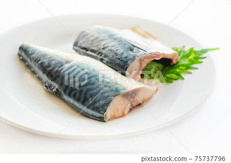油膩生鯖魚片 油膩生鯖魚片 75737796