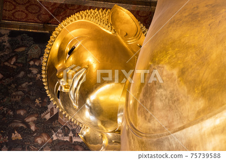 Wat-Pho,Bangkok Thailand :- March 12, 2021 Wat Pho as the oldest temple is home to a pair, popular with visitors that Wat-Pho,Bangkok Thailand :- March 12, 2021 Wat Pho as the oldest temple is home to a pair, popular with visitors that 75739588