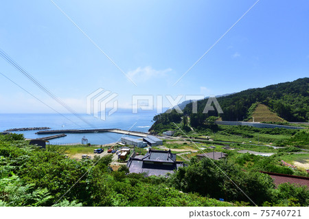 岩手縣茂茂半島線上的渡戶角風景 岩手縣茂茂半島線上的渡戶角風景 75740721
