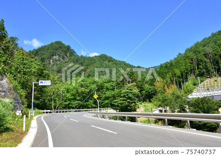 岩手縣茂茂半島線上的渡戶角風景 75740737