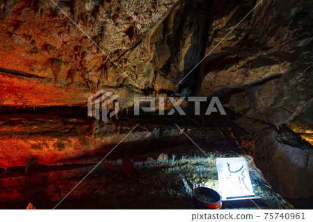 Togawa Onsen Monorail and Menfudou Limestone Cave Togawa Onsen Monorail and Menfudou Limestone Cave 75740961