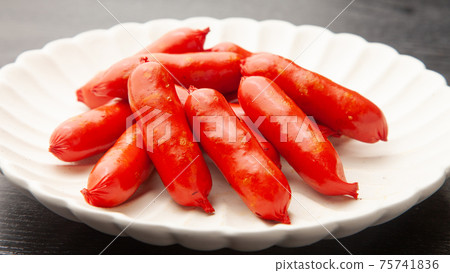 Red wiener Red wiener 75741836