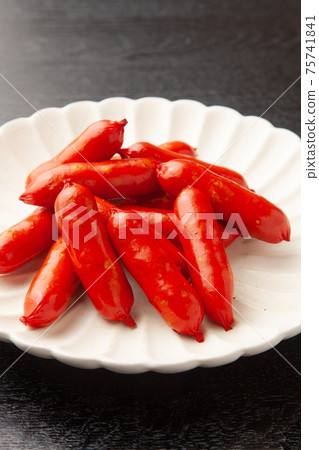 Red wiener Red wiener 75741841