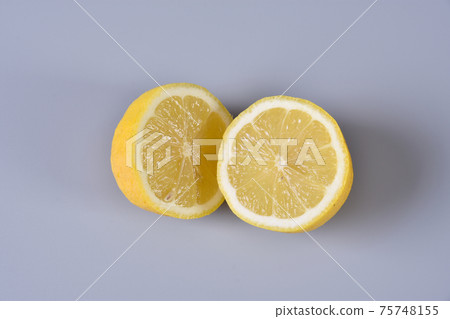 Lemon with plenty of vitamin C Lemon with plenty of vitamin C 75748155