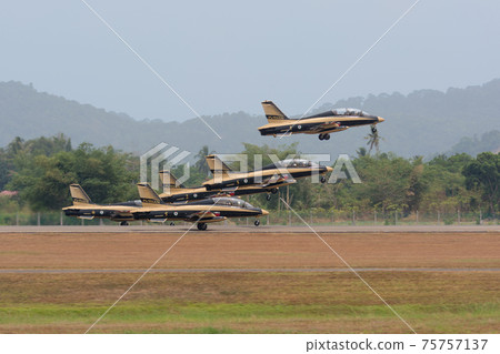 United Arab Emirates Air Force Al Fulsan formation takeoff United Arab Emirates Air Force Al Fulsan formation takeoff 75757137