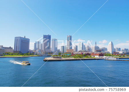 Minato Mirai, Yokohama City, Kanagawa Prefecture 75758969