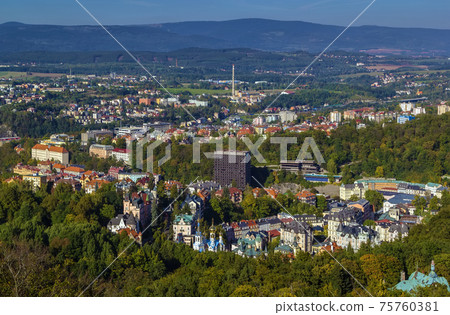 View of Karlovy Vary, Czech republic 75760381