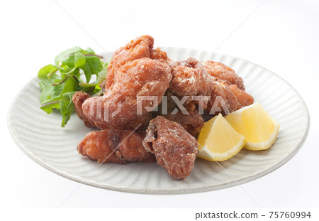 Deep-fried chicken Deep-fried chicken 75760994