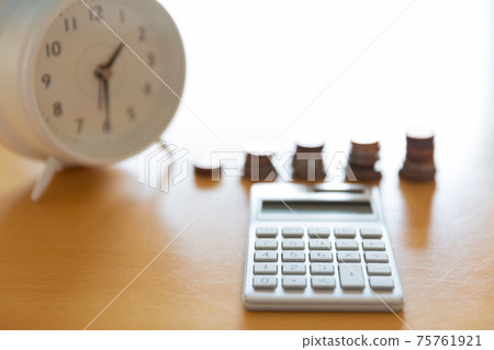 Image of money Investment Asset management Savings 75761921