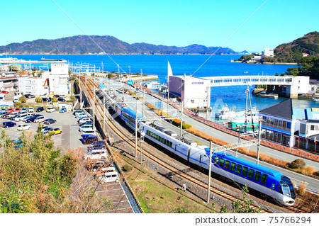 Mie Prefecture, Toba City and Kintetsu Limited Express Shimakaze Mie Prefecture, Toba City and Kintetsu Limited Express Shimakaze 75766294