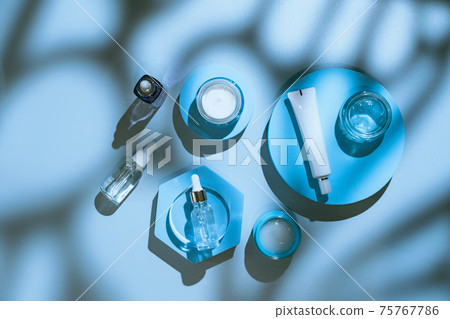 Bottles with serum or oil Bottles with serum or oil 75767786