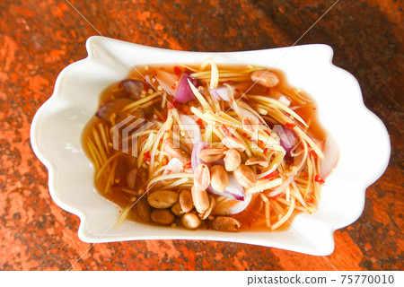 Peanut salad with mango, spicy salad for sauce food Peanut salad with mango, spicy salad for sauce food 75770010
