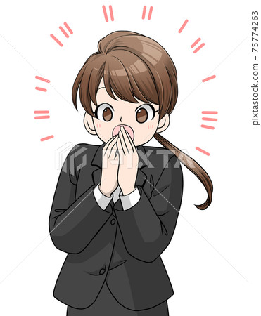一件驚奇的衣服的一名棕髮婦女用她的在她的嘴的手 一件驚奇的衣服的一名棕髮婦女用她的在她的嘴的手 75774263