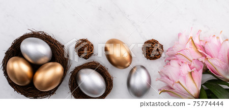 Easter eggs lily flower イースターエッグ 75774444