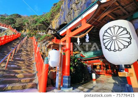 [Miyazaki Prefecture] Udo Shrine under fine weather 75776415
