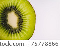 Kiwifruit fillet 75778866