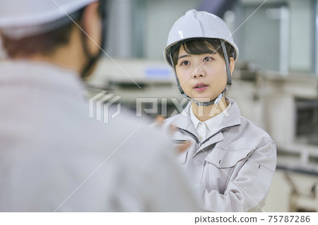 Business engineer training Business engineer training 75787286