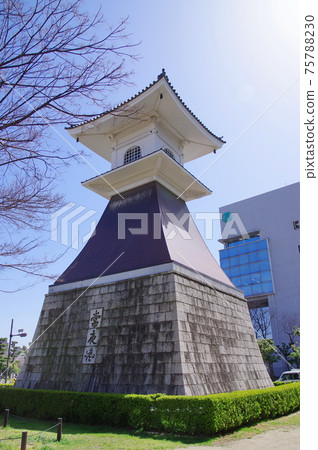 日本最古老的燈塔住吉的高燈籠（夜燈） 75788230