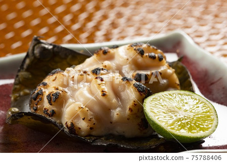 Roasted fresh Tachi 75788406