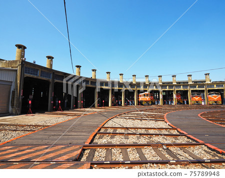 Railway Roundhouse 75789948